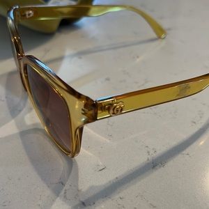 Gucci sunglasses with original case